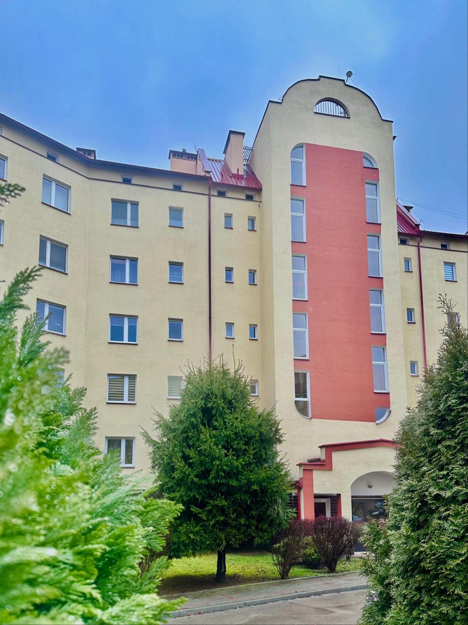 Large, Luxury Condo With Sauna Пжемысл Экстерьер фото
